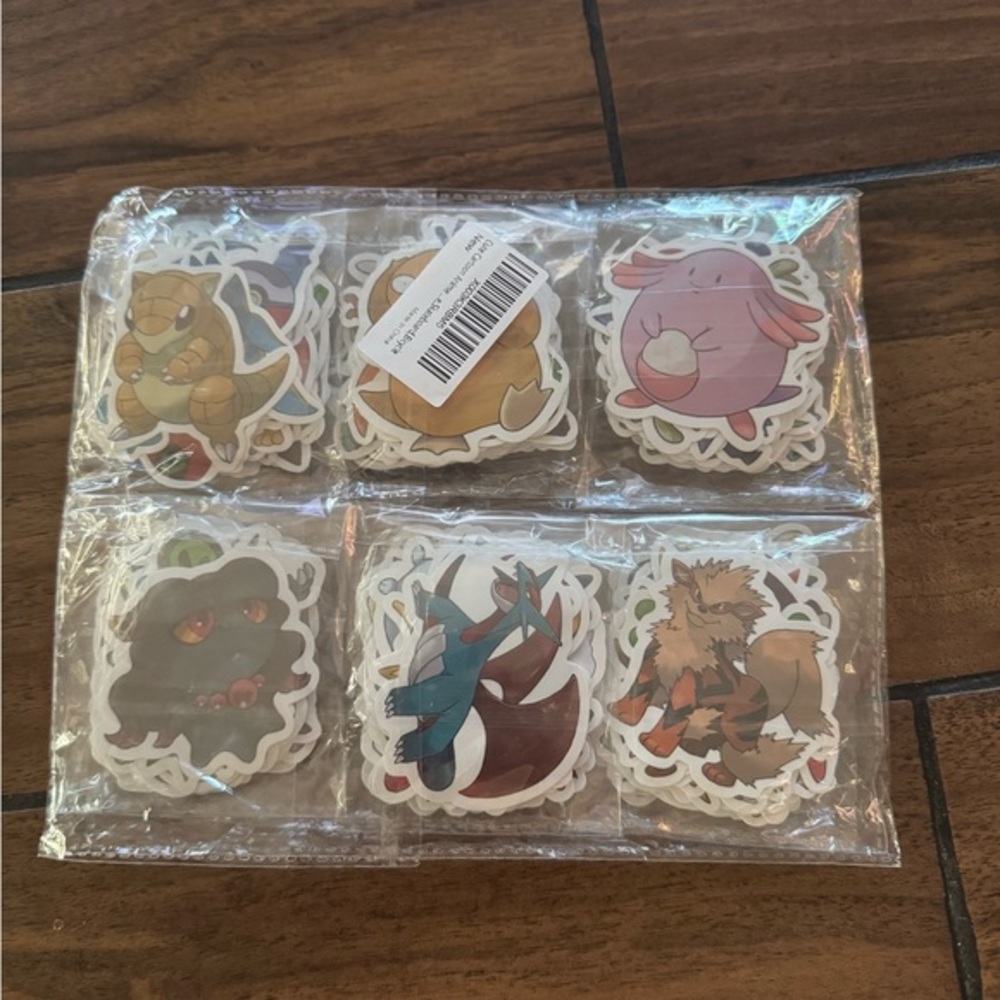 POKÉMON Stickers lot of 300 various Pokémon characters 3"
